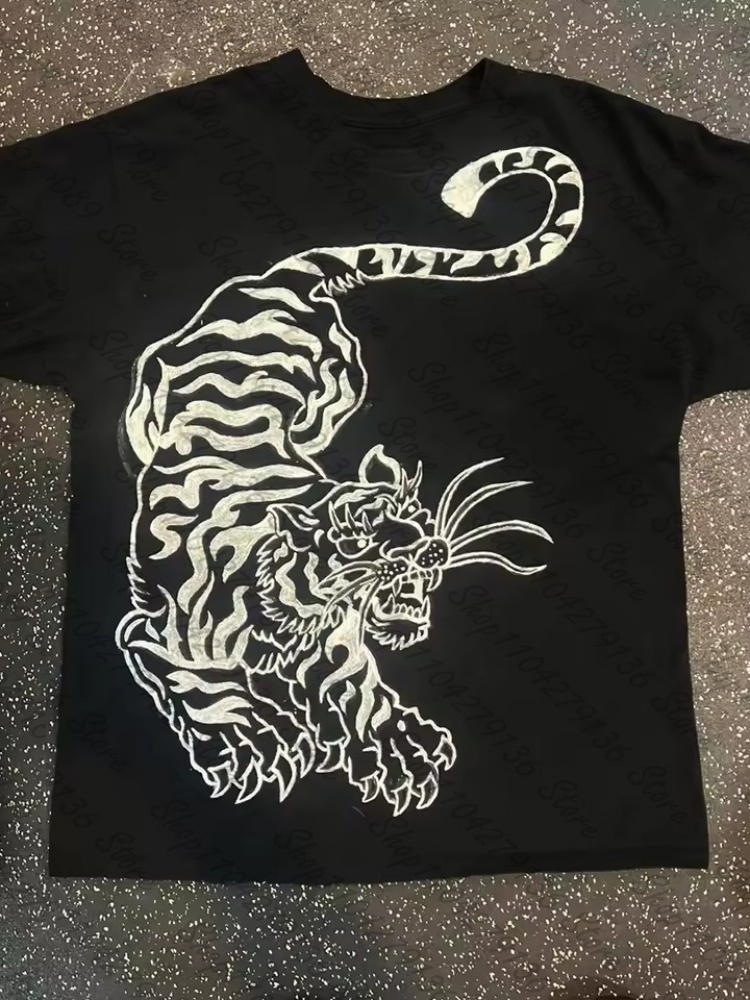 Одежда в стиле Y2K, женская од – обзор и цена Y2K Graphic Baby Tee Crop