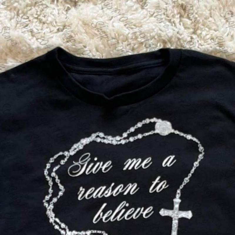 Женская одежда в стиле Y2K 200 – обзор и цена Y2K Graphic Baby Tee Crop