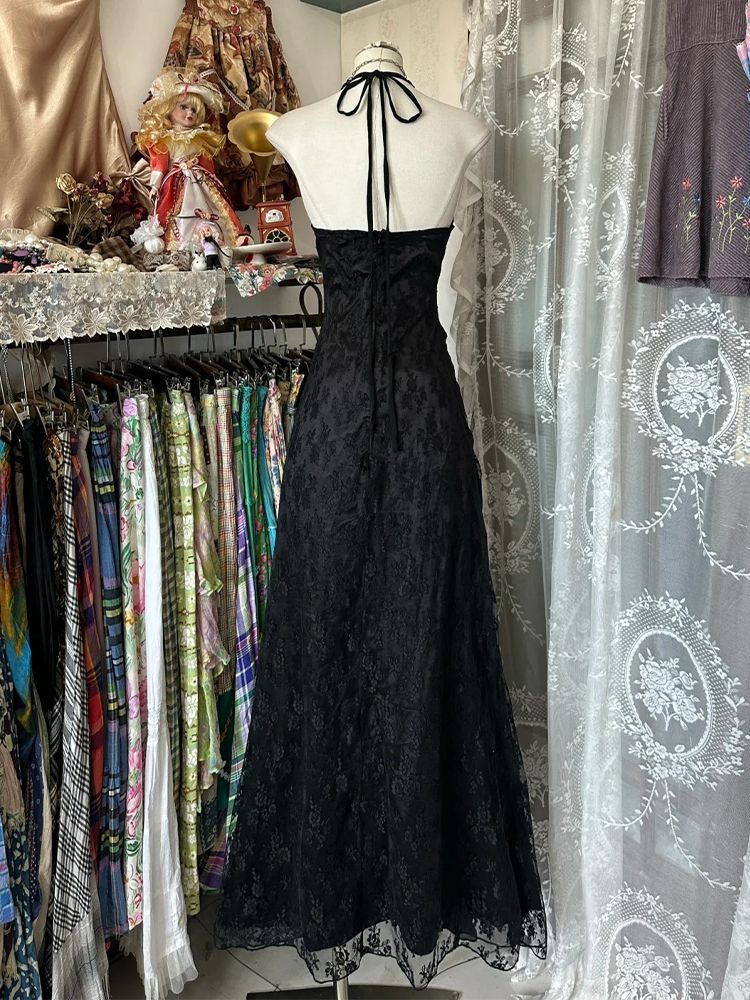 Винтажное платье Y2K с лямкой  – обзор и цена Y2K Backless Halter Mini Dress